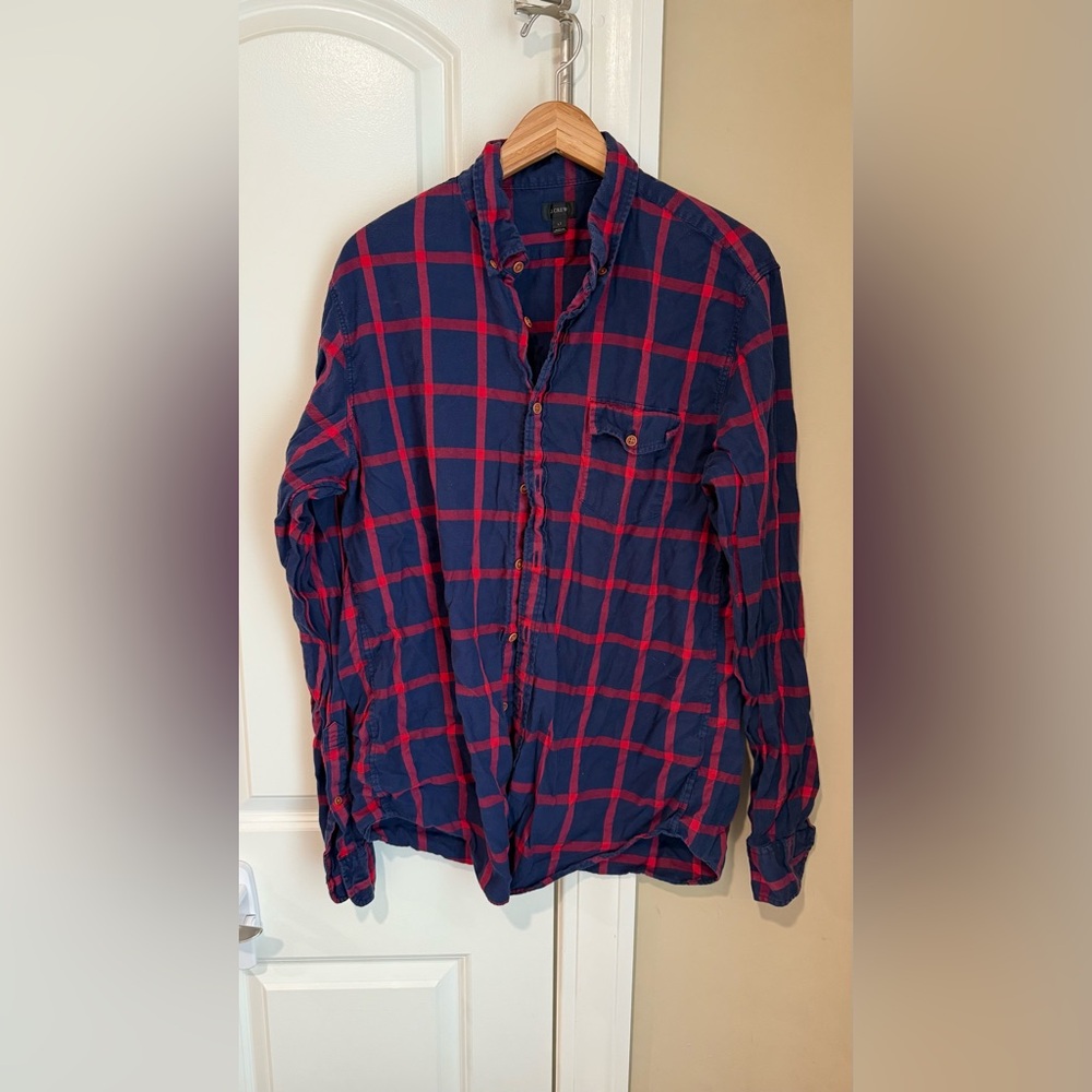 Men’s button down shirt